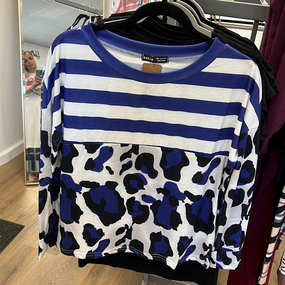 Blue cheetah print